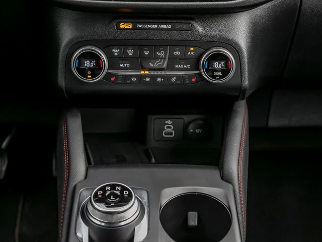 Ford Kuga 2.5 Plug-In Hybrid ST-Line X Pano. Kamera