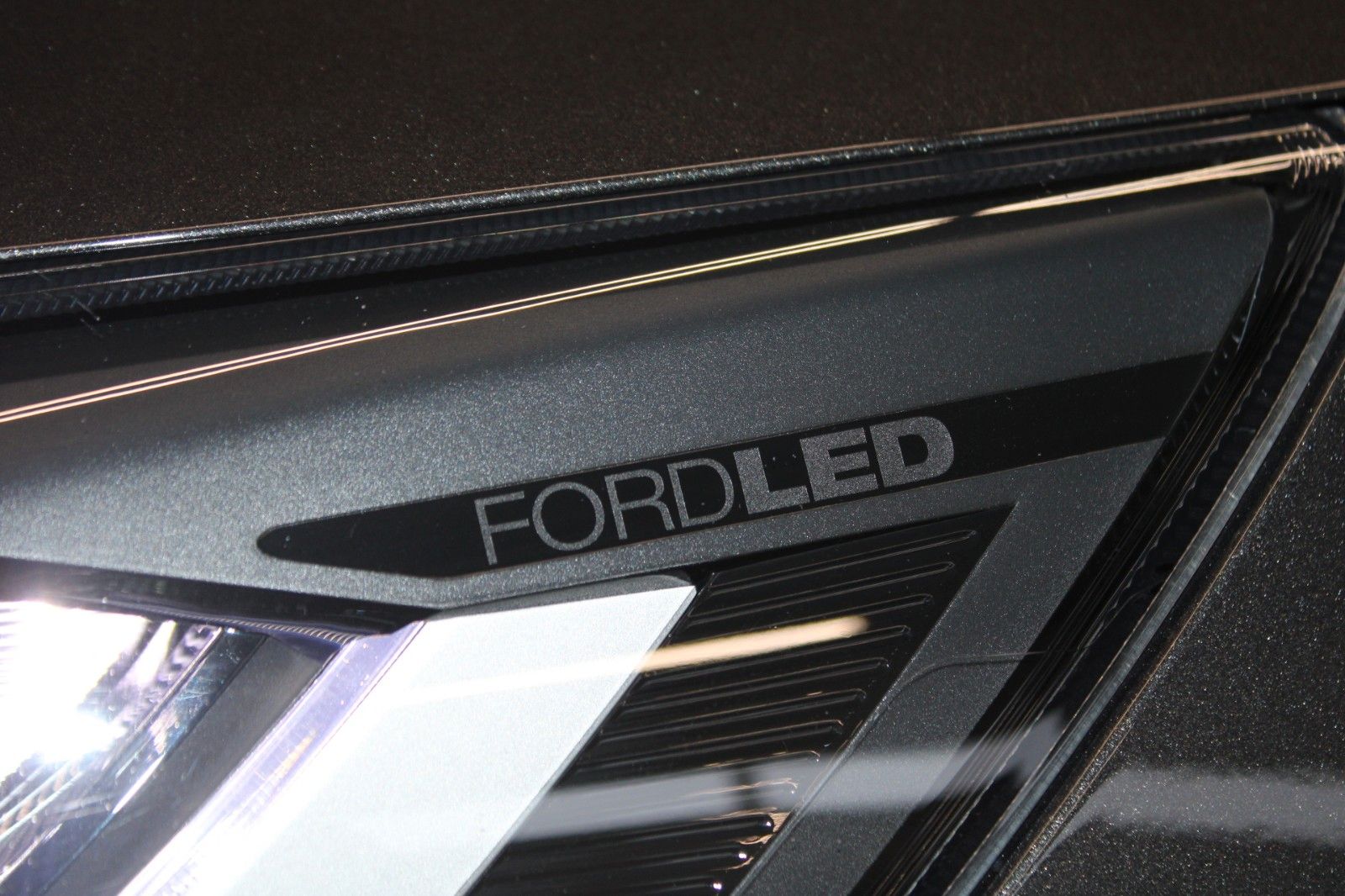 Fahrzeugabbildung Ford Focus ST-Line X Aut. LED AHK  ACC HUD WinterPak.