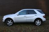 Mercedes-Benz ML 280 CDI 4MATIC - - Mercedes-Benz ML 280 mit Diesel-Antrieb