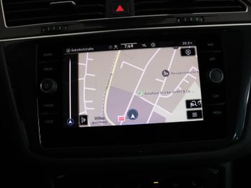 Volkswagen Tiguan - 6