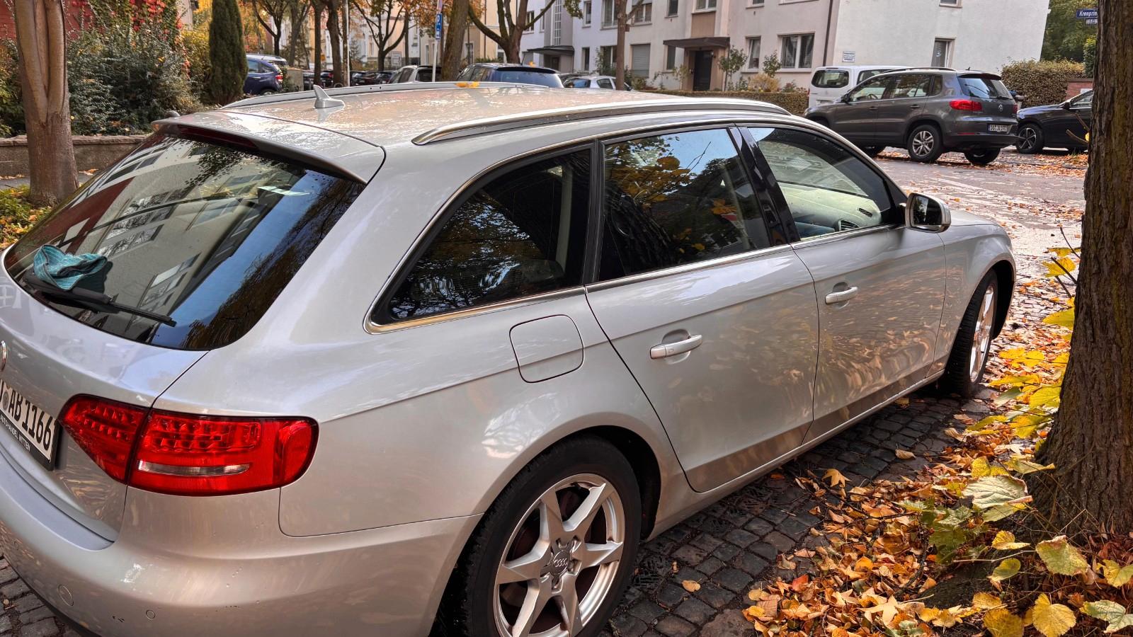 Audi A4 2011 — двигун 1.798 cm³, 160 HP (118kW)