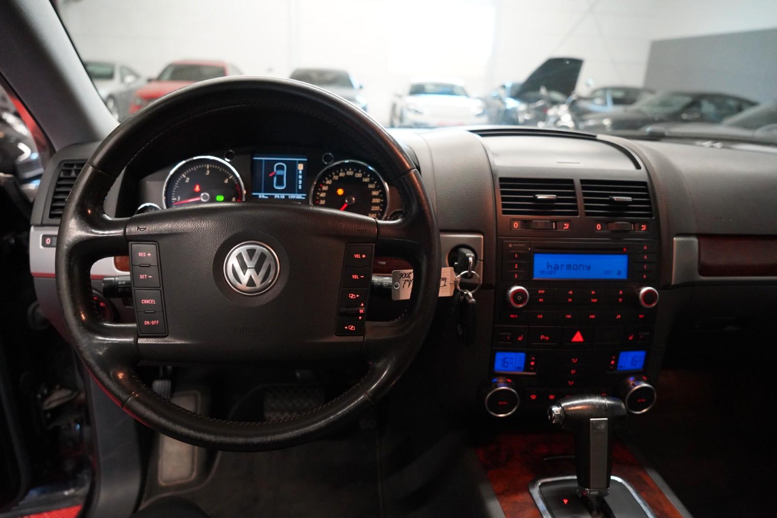 Volkswagen Touareg 2006 — photo 19