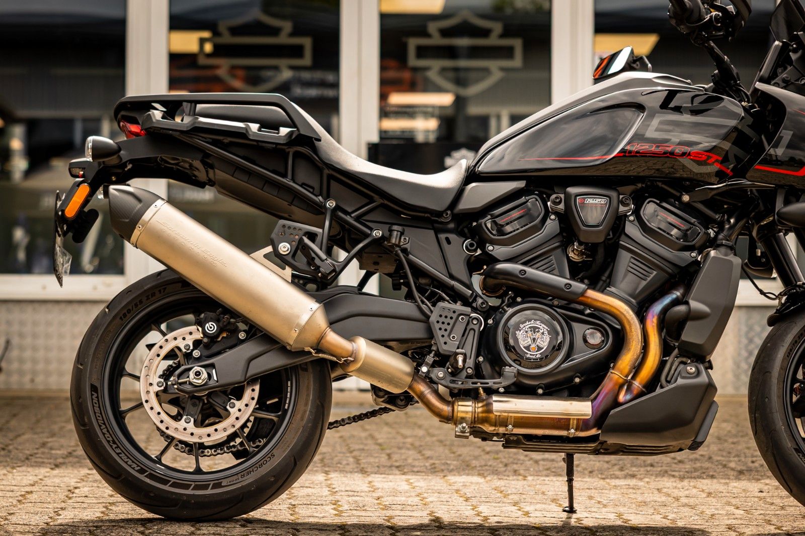 Fahrzeugabbildung Harley-Davidson RA1250ST Pan America ST - Screamin Eagle