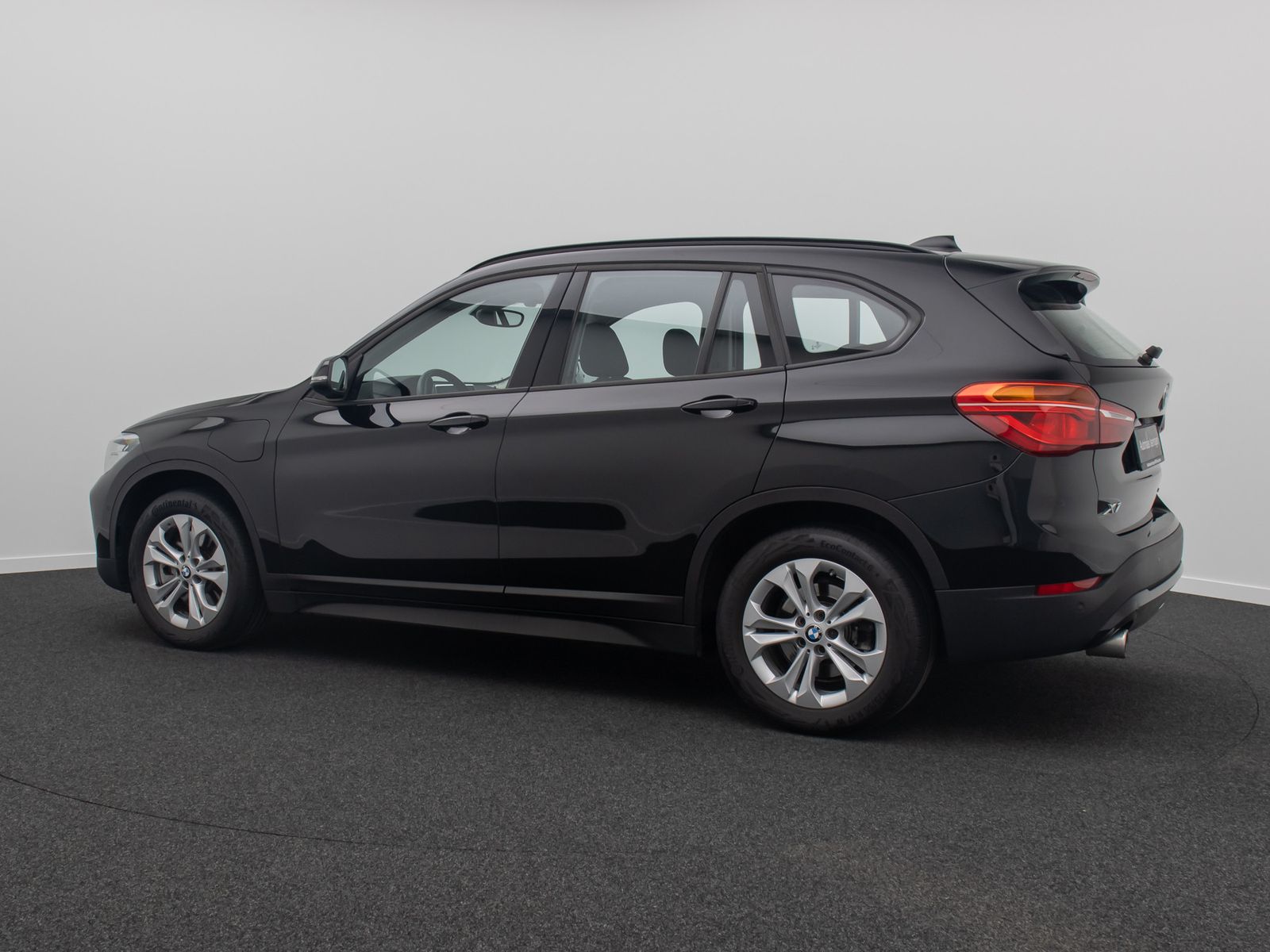 Fahrzeugabbildung BMW X1 xD25e ParkAss GeschwindigReg DAB Lordos Navi