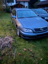 Opel Omega b 2.6 v6 - Opel Omega: V6 B