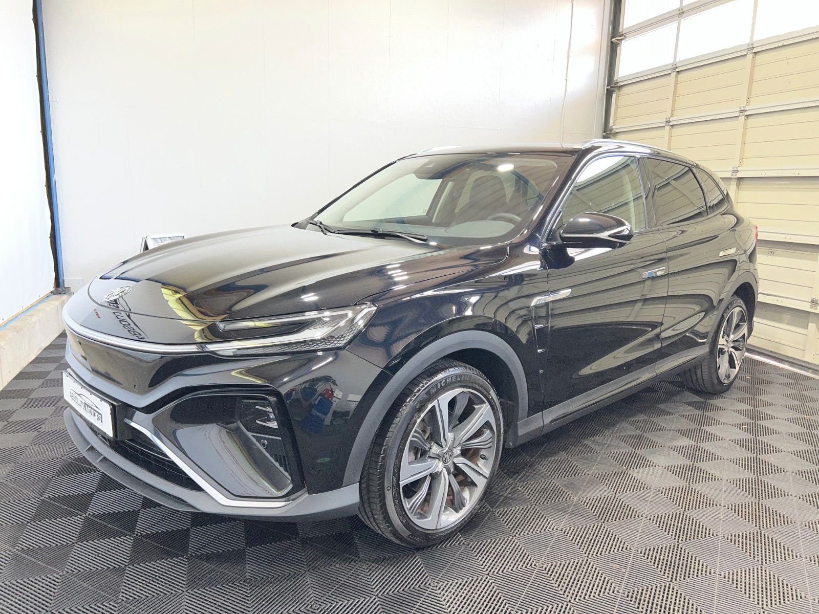 Gebrauchtwagen MG Marvel Marvel R Luxury *PANO *Wärmepumpe *70kWh *1.Hd in Nürnberg