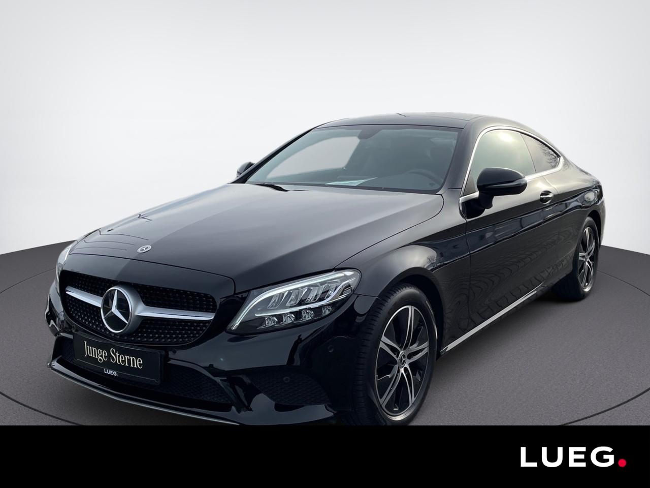 Mercedes-Benz C 200 AMG+INFOTAINMENT+LED+PANODACH+SOUNDSYSTEM