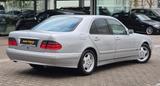 Mercedes-Benz E 200 AVANTGARDE *2. HAND* XENON/SHZ/KLIMA/TEMPO - gebrauchte Mercedes-Benz E-Klasse aus dem Jahr 2000