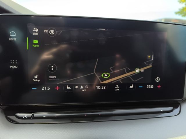 Fahrzeugabbildung SKODA Octavia Combi 1.0 TSI Ambition LED NAVI SMARTLIN