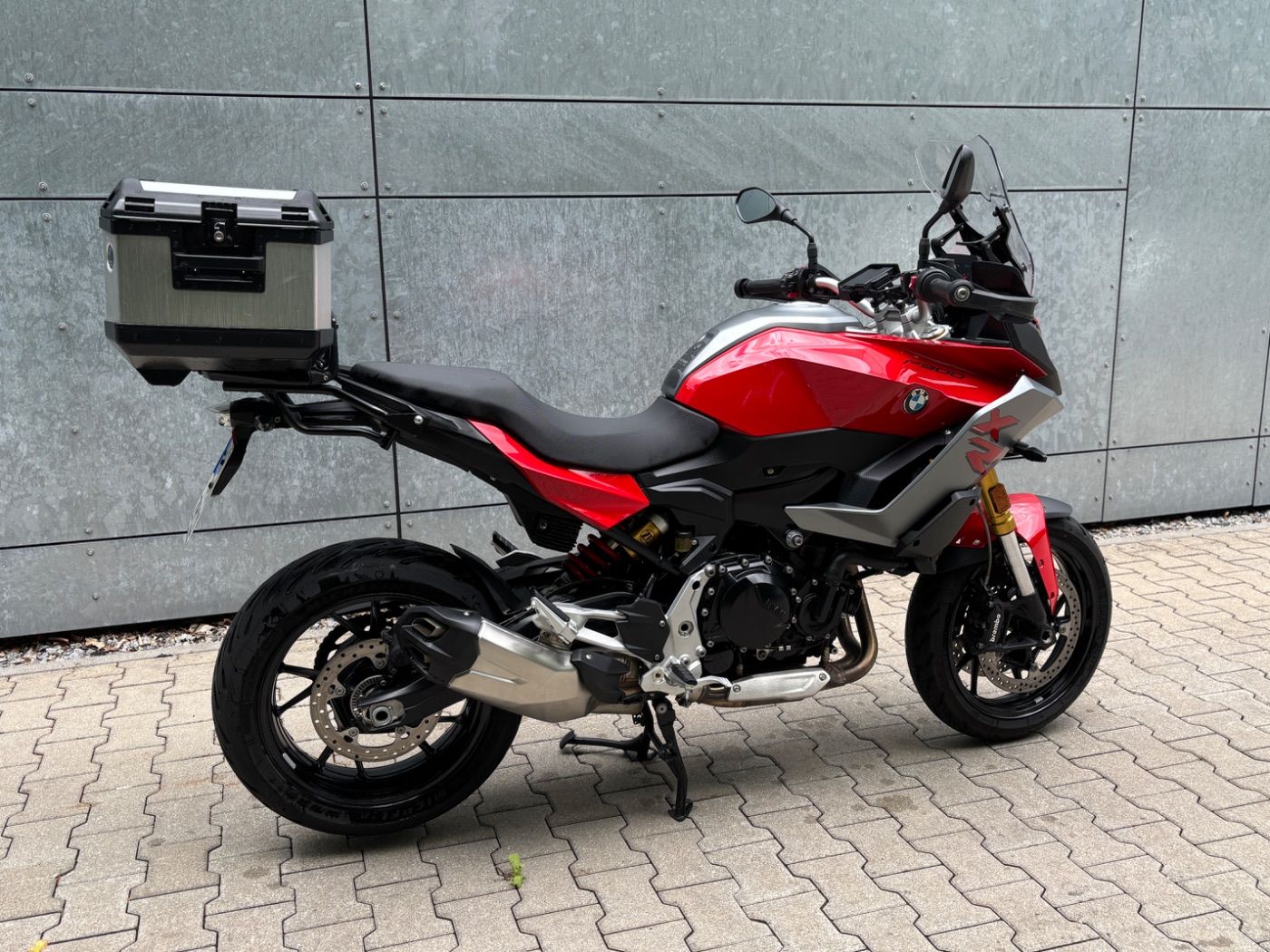 Fahrzeugabbildung BMW F 900 XR A2