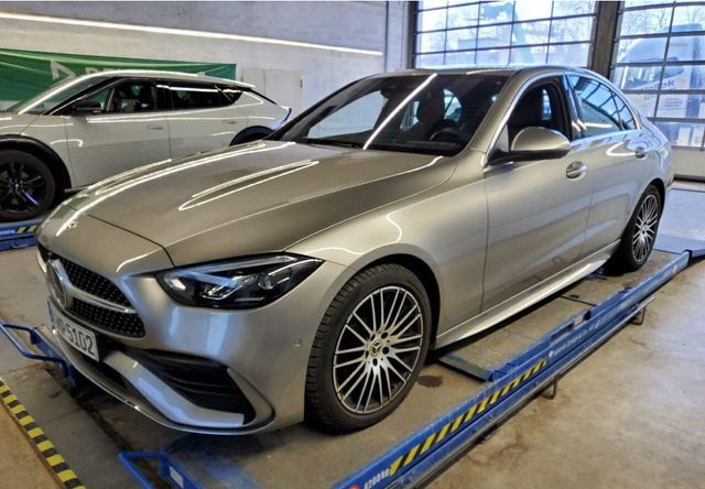 Mercedes-Benz C 220d 4Mat 9G AMG/ACC/VIRTU/STANDHEIZ/HIFI/MASS