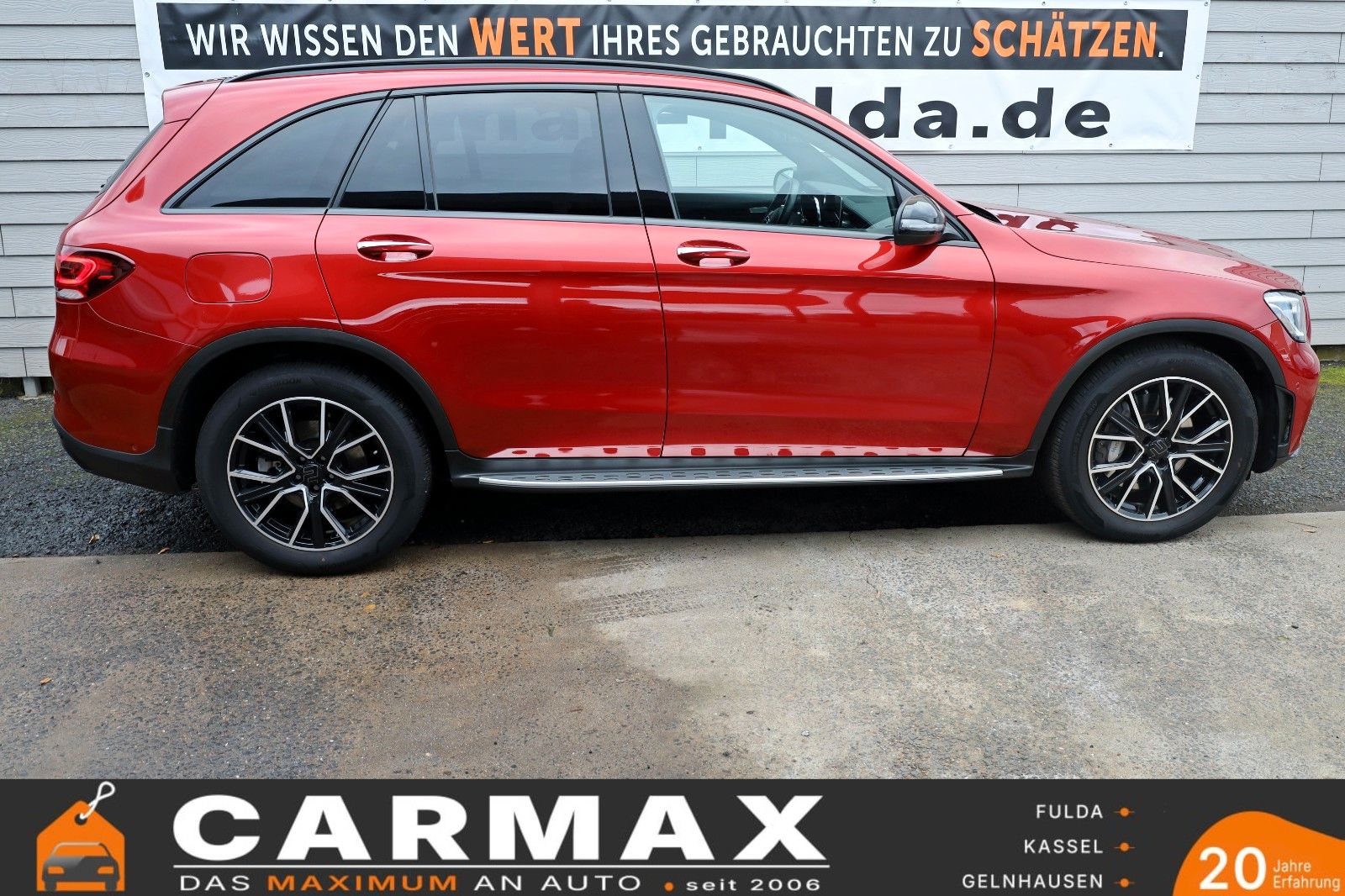 Fahrzeugabbildung Mercedes-Benz GLC 300d 4M AMG Line TLeder,Navi,LED,Panorama,SH