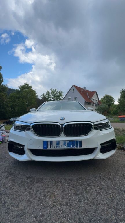 Image of BMW 530