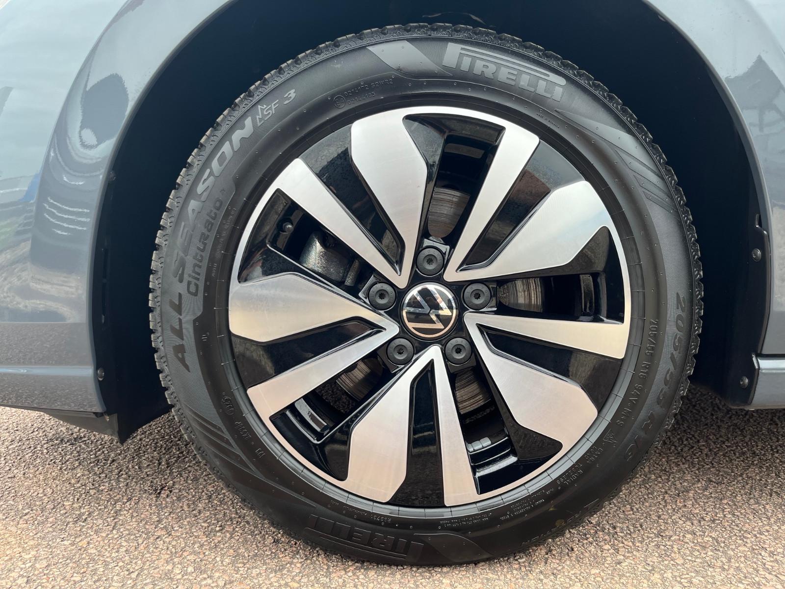 Volkswagen Golf VIII Lim. 1.5 TSI Goal mit NAVI+PDC+LED, миниатюра 12