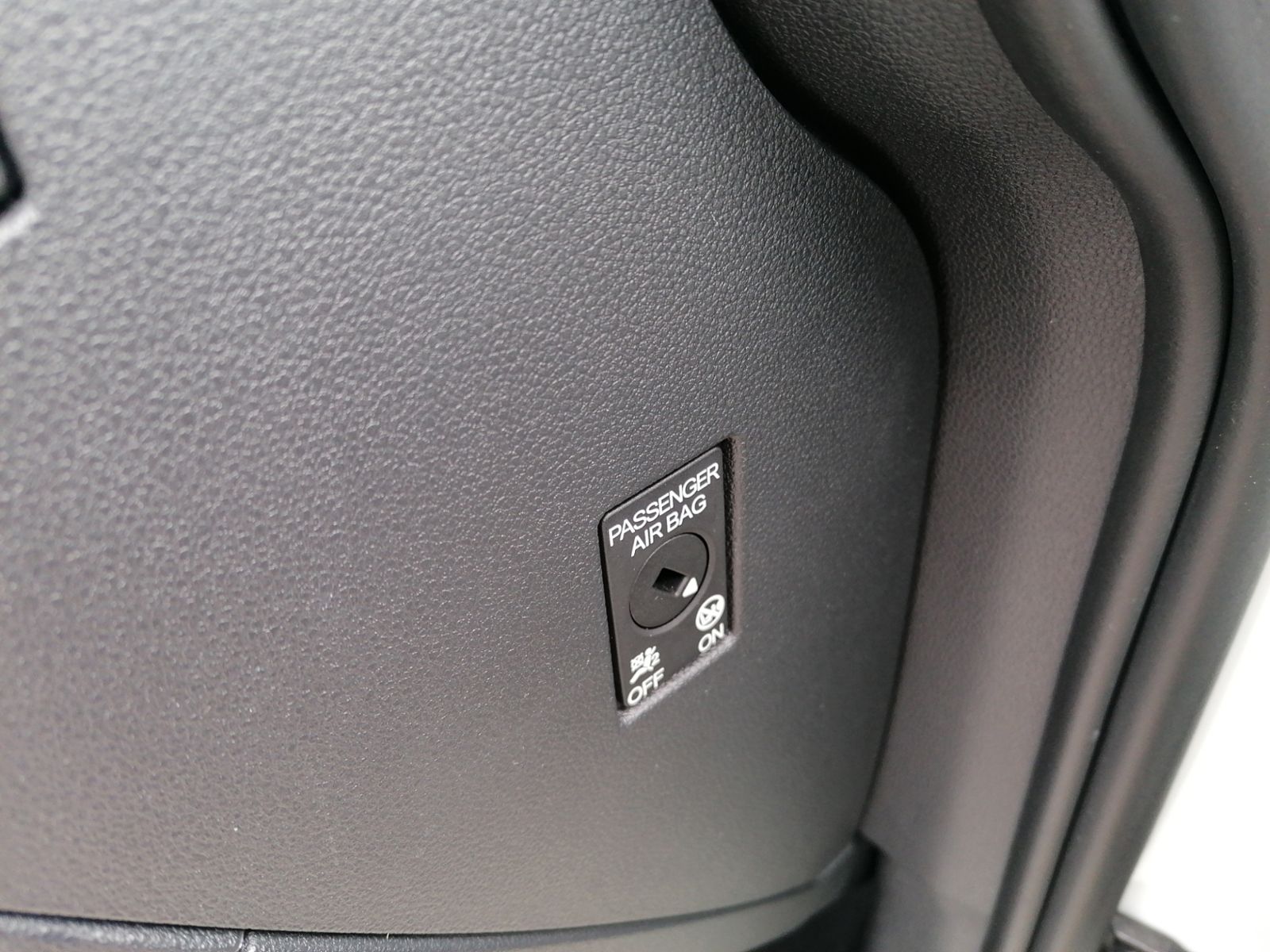 Golf VIII GTD 2.0 TDI DSG AHK+LEDER+STHZ+DCC+