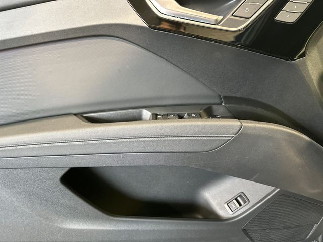 Q4 e-tron 50 QUATT S LINE EDITION ONE MATRIX+AHK