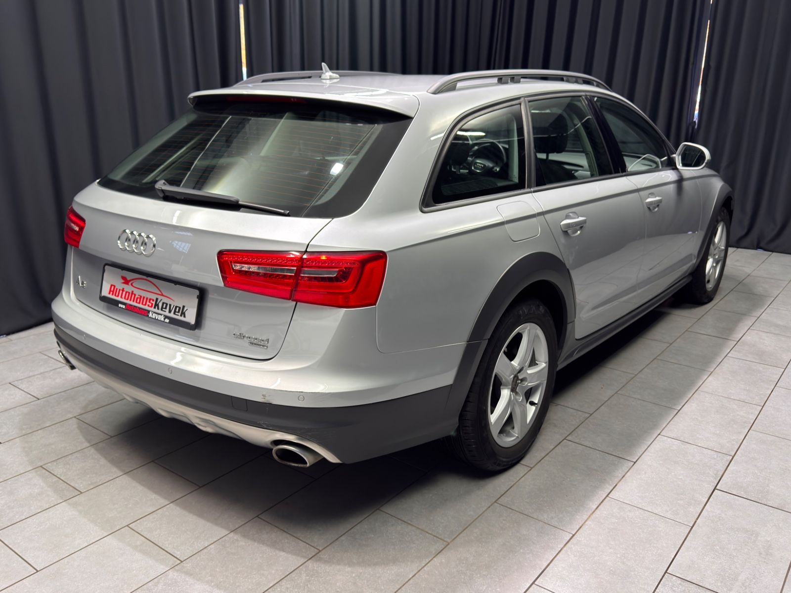 Fahrzeugabbildung Audi A6 Allroad quattro 3.0 TDI|LEDER|NAVI|LUFT|XENON