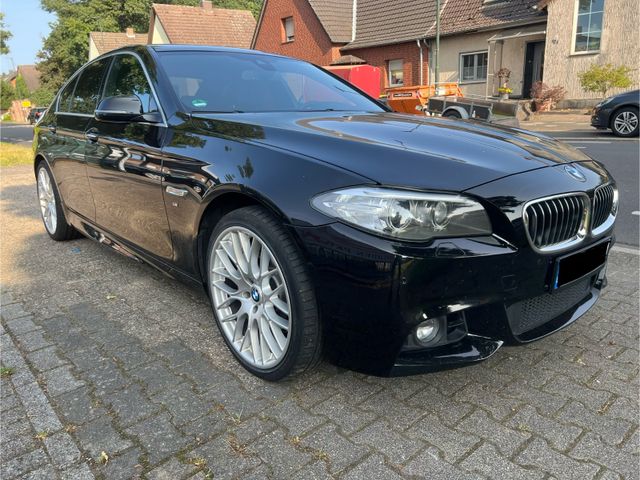 BMW 5 Limousine 535i xDrive M PAKET/KAMERA/PDC/LEDER