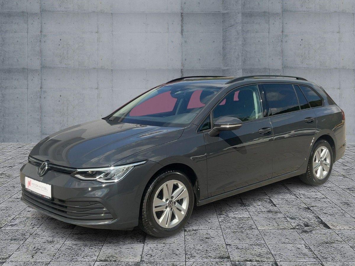 Volkswagen Golf VIII Variant 1.5 TSI LIFE LED+NAVI+ACC+SHZ