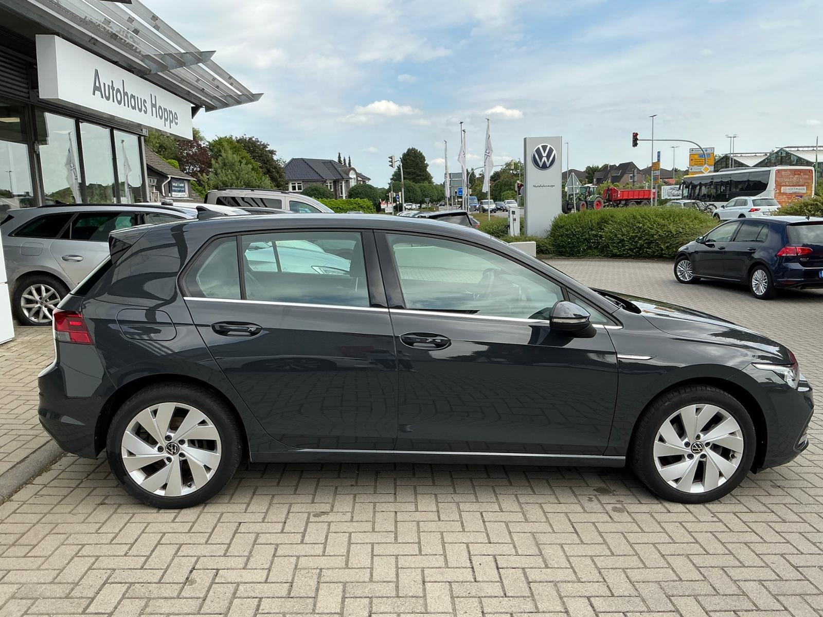 Volkswagen Golf VIII 1.5 TSI Style