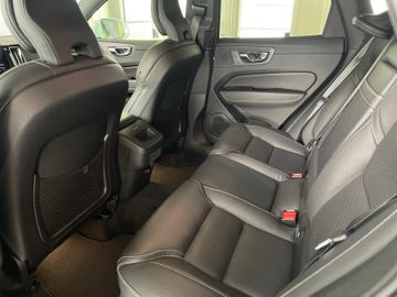 Volvo XC60 - 11