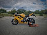 Triumph Daytona 675 - TRIUMPH DAYTONA 675