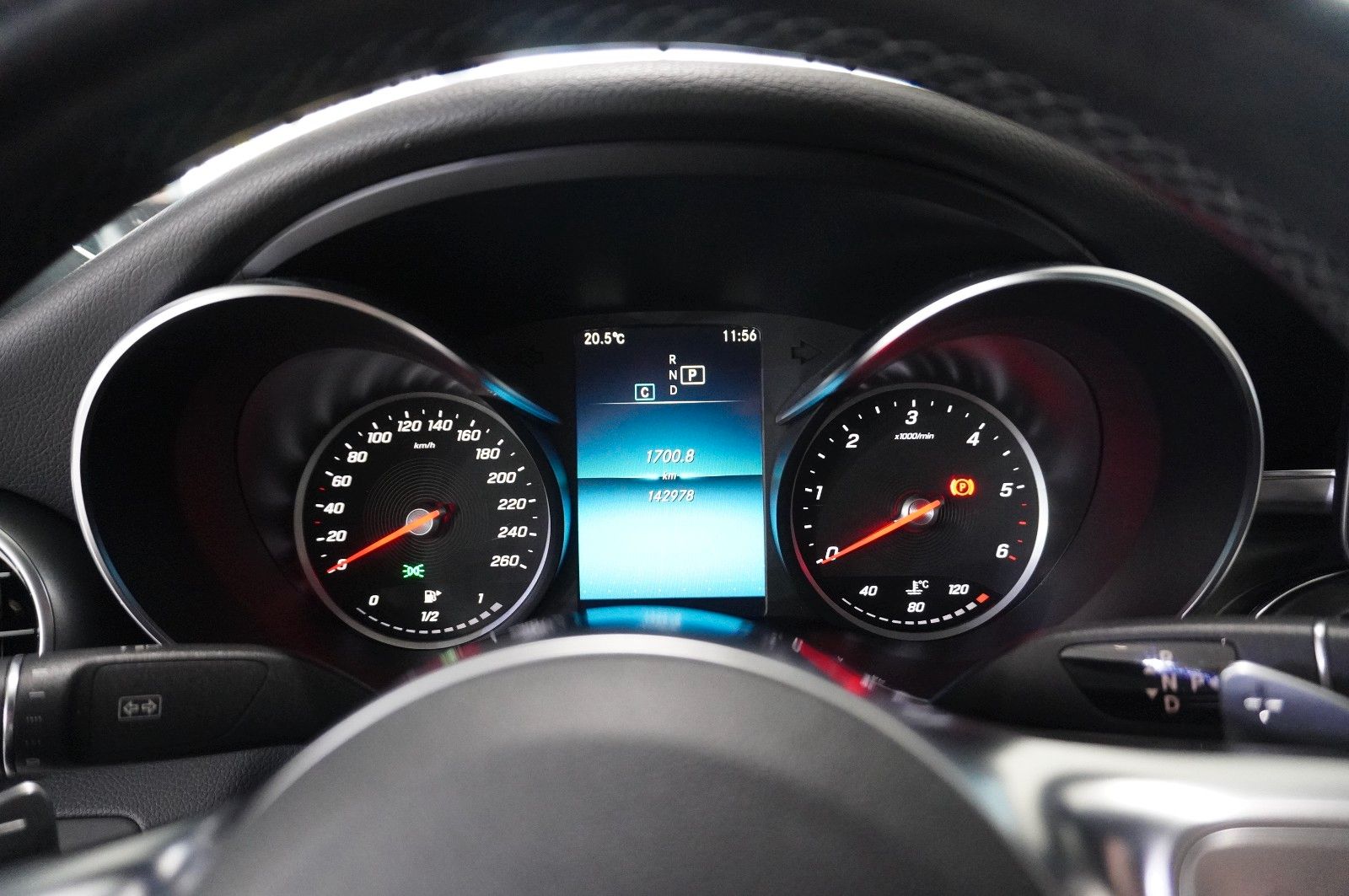 Fahrzeugabbildung Mercedes-Benz C 220D LIM. AMG LINE NAVI/LED/KAMERA/SPORT/AHK