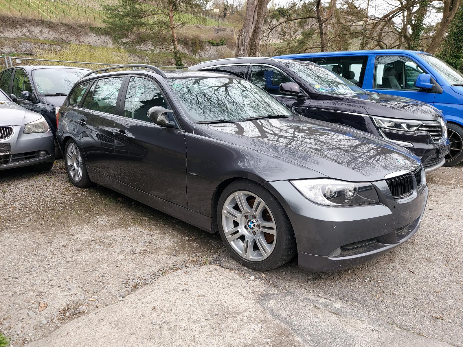 BMW 318i E91 Navi&Pano&Alu,&Gewinde