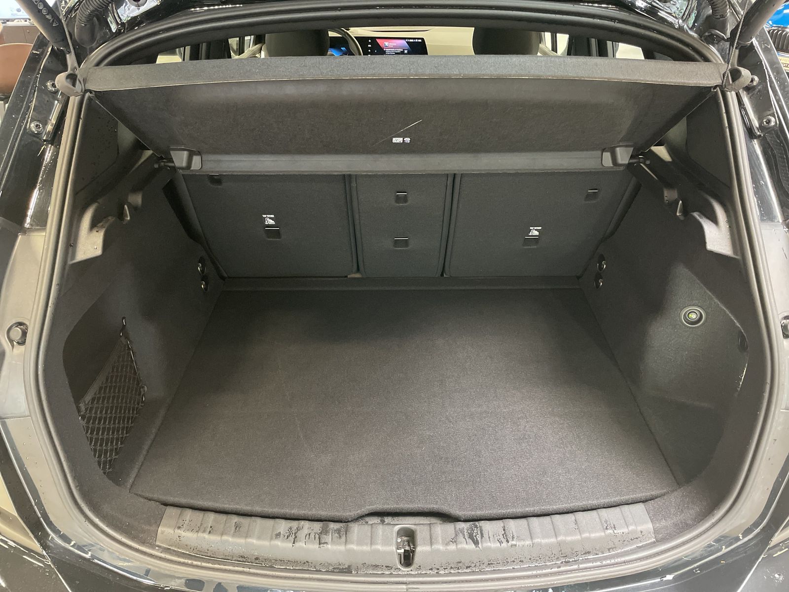BMW 223 Active Tourer - Bild 16