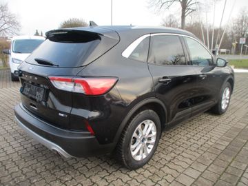 Ford Kuga Titanium NAVI + Kam + Park Assist + ACC