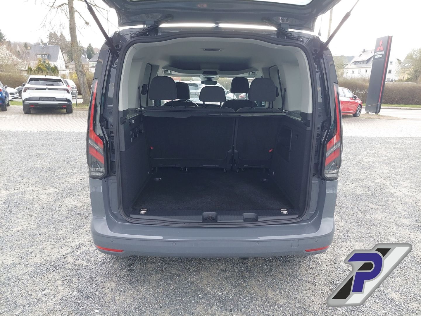 Ford Tourneo Connect - Bild 10