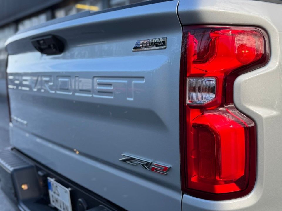 Fahrzeugabbildung Chevrolet Silverado 6.2 4x4 ZR2 1 Hand Leder Pano Mwst.