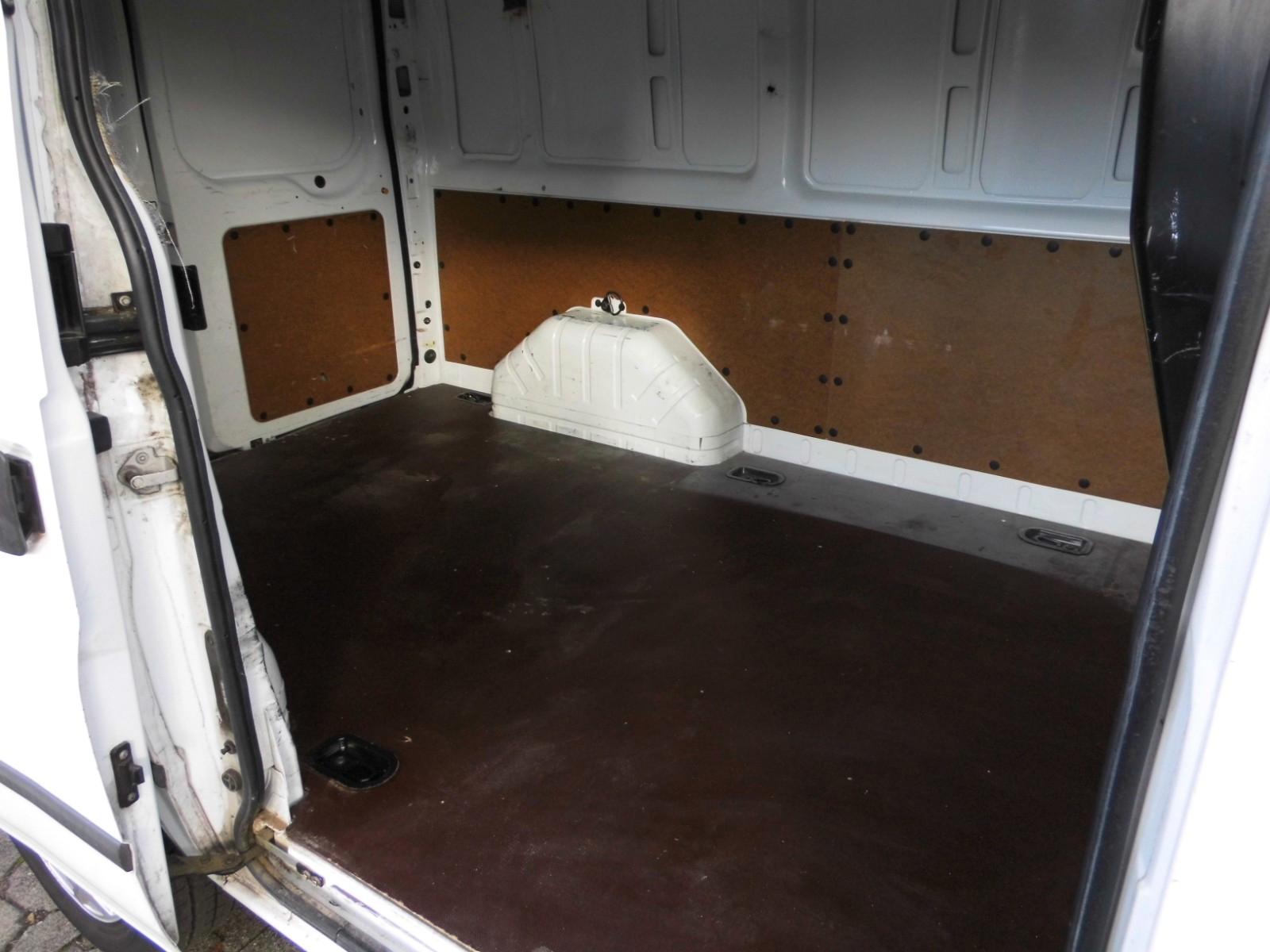 Ford Transit 2012 — photo 8