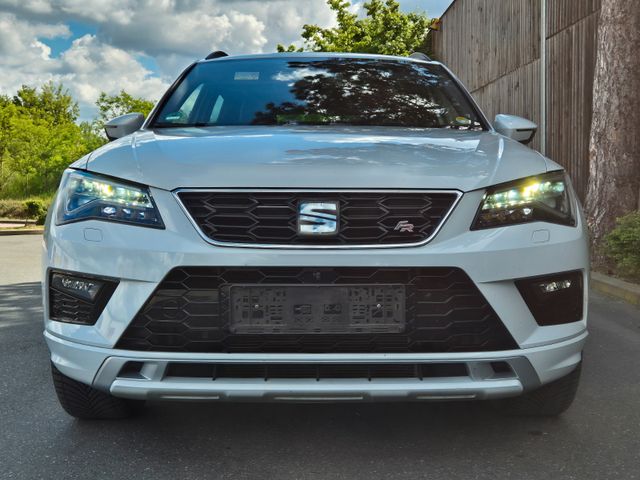SEAT Ateca FR 2.0TSI*4Drive*DSG*Pano*AHK*Alkantara