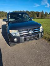 Mitsubishi Pajero 3,2 DI-D Intense Automatik Intense - gebrauchte Mitsubishi Pajero aus dem Jahr 2009