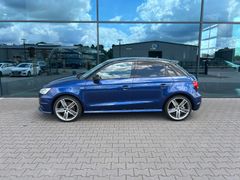 Fahrzeugabbildung Audi A1 1.4 TFSI S-Line Sportback *XENON*SHZ*KLIMA*