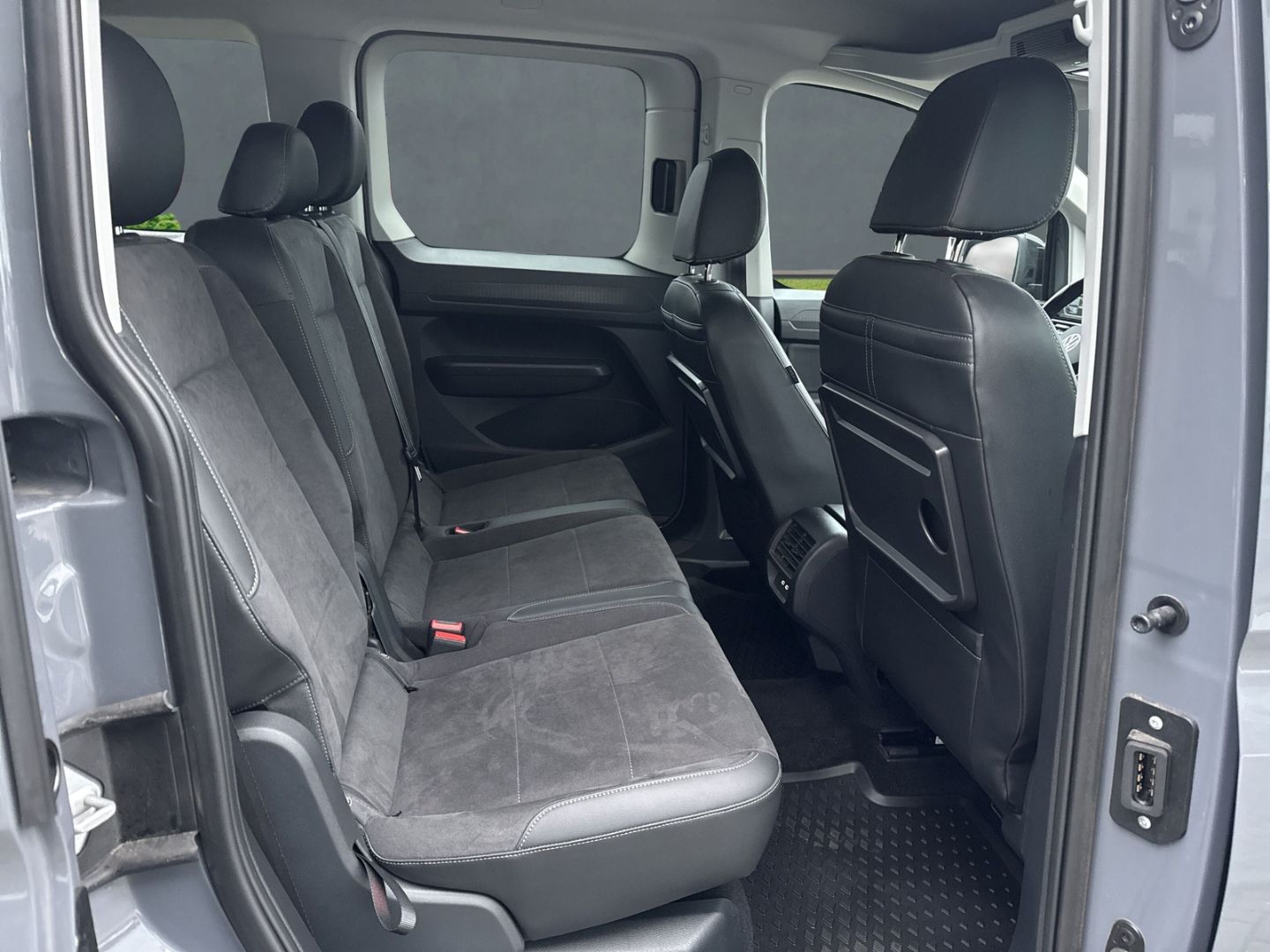 Caddy Style 2.0 TDI StandHZG AHK-abnehmbar Navi 