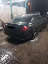 Mercedes-Benz E220 D AMG PAKET 19"/NIGHT/MULTIBEAM/WIDESCREEN - Mercedes-Benz E 220: Taxi