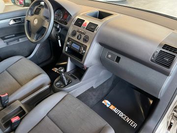 Volkswagen Touran Conceptline *KLIMA*TEMPOMAT*SZHZ*