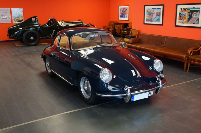 Porsche 356 B in eleganter Farbkombination restauriert