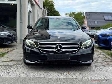 Mercedes E 220 - 3