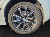BMW X6 M60i xDrive AHK|Pano|B&W|Autobahnass.|DA-Prof - BMW X6 M60 mit Benzin-Antrieb: Geländewagen, Automatik