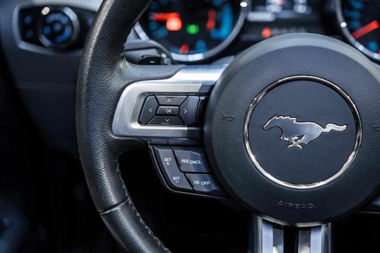 Ford Mustang Convertible 2.3 NAVI *DEU* Kamera XENON