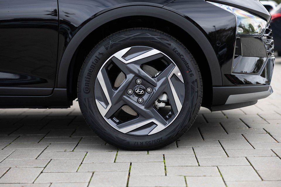 Fahrzeugabbildung Hyundai BAYON 1.0T 100PS DCT Prime Assi