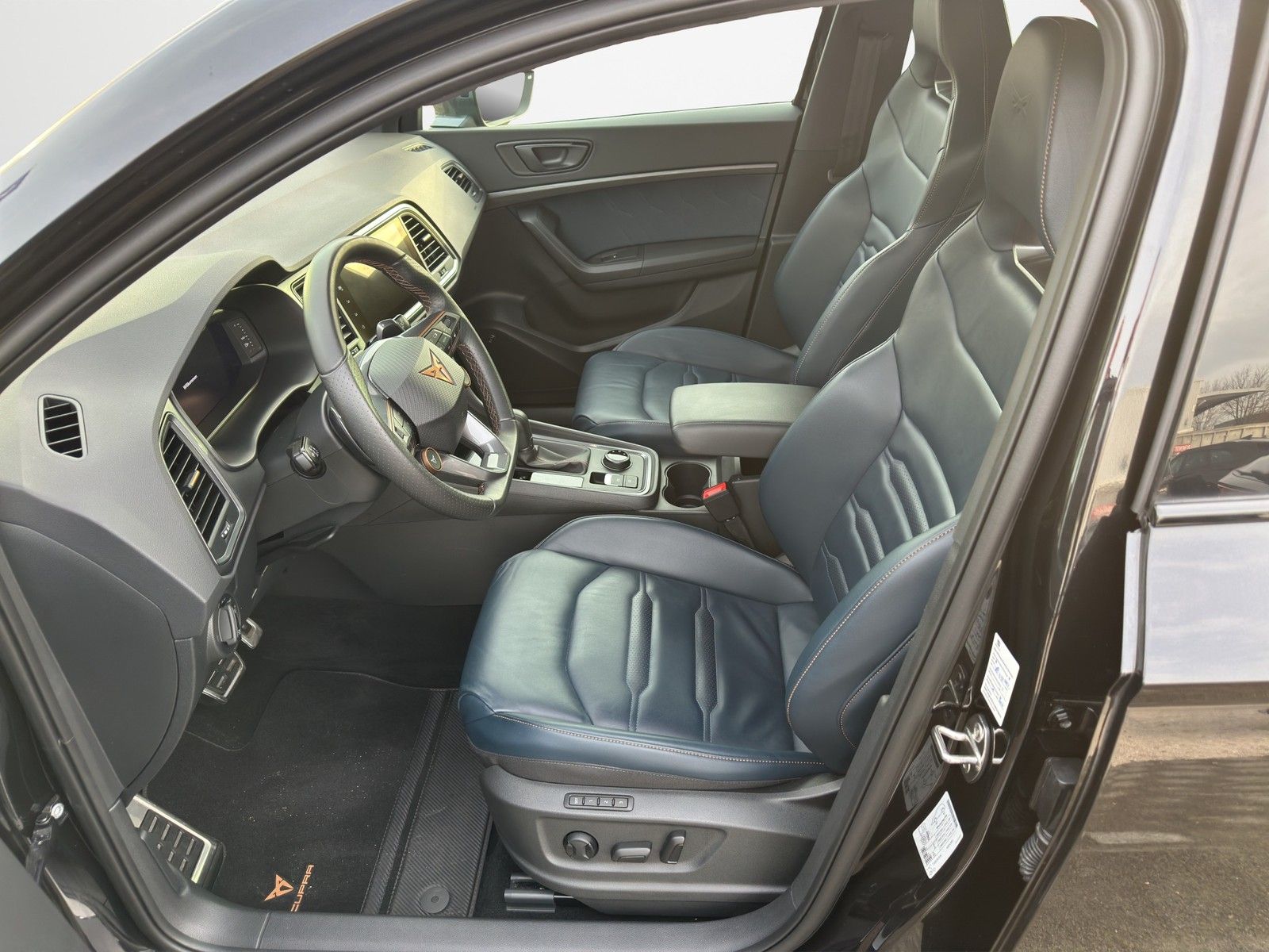 CUPRA Ateca 2.0 TSI Edition VZ 4Drive DSG / LEDER / AH - Image 9