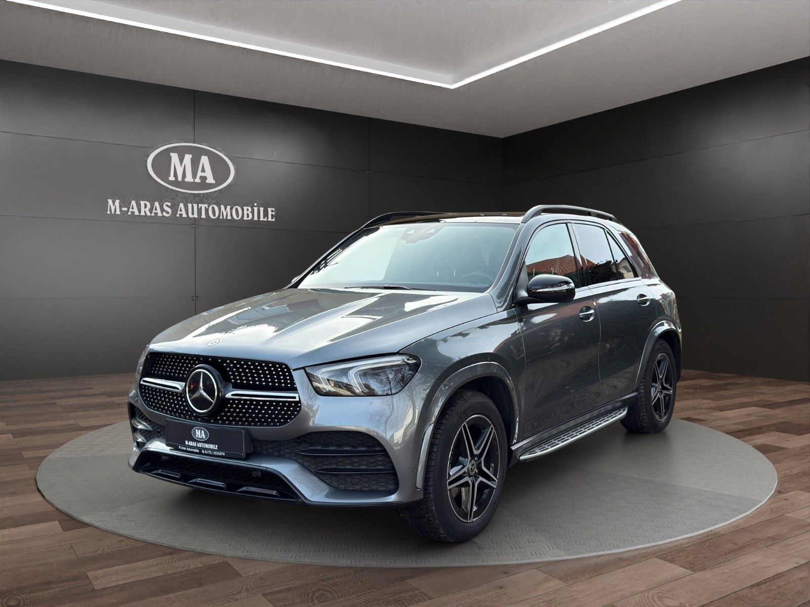 MERCEDES-BENZ GLE 350 d 4Matic AMG Pano AHK Multibeam