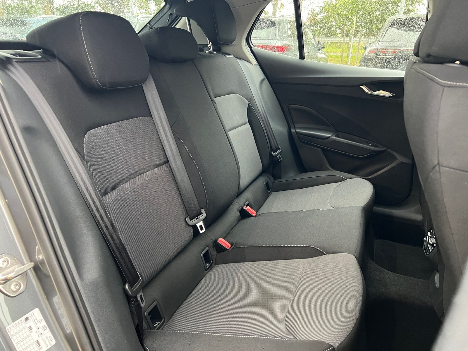 Fahrzeugabbildung SKODA Fabia IV Selection 1.0 MPI *LED, Climatronic, Si