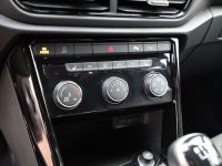 Volkswagen T-Roc - Vorschau Bild 19