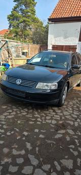 Volkswagen VW passat V6 4 motion - Volkswagen Passat aus 2000: Kombi