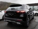 Mercedes-Benz GLA 180 Progressive/LED/Cam/AHK/Winter/EASY-P/18 - Mercedes GLA 180 SUV